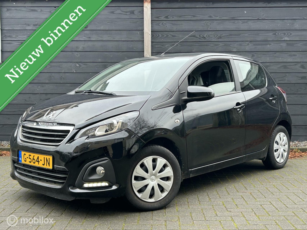 Peugeot 108 - 1.0 e-VTi Blue Lease AIRCO / Bluetooth / CV / 15.630 KM!! NAP!! - AutoWereld.nl