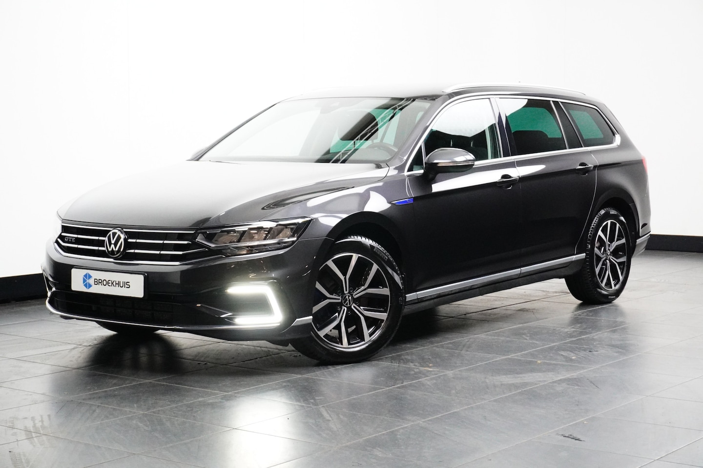 Volkswagen Passat Variant - 1.4 TSI PHEV GTE Business 1.4 TSI 218PK PHEV GTE Business - AutoWereld.nl