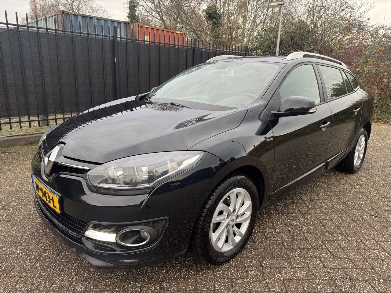 Renault Mégane Estate - 1.2 TCe Limited Pano/Clima/Navi/Cruise - AutoWereld.nl