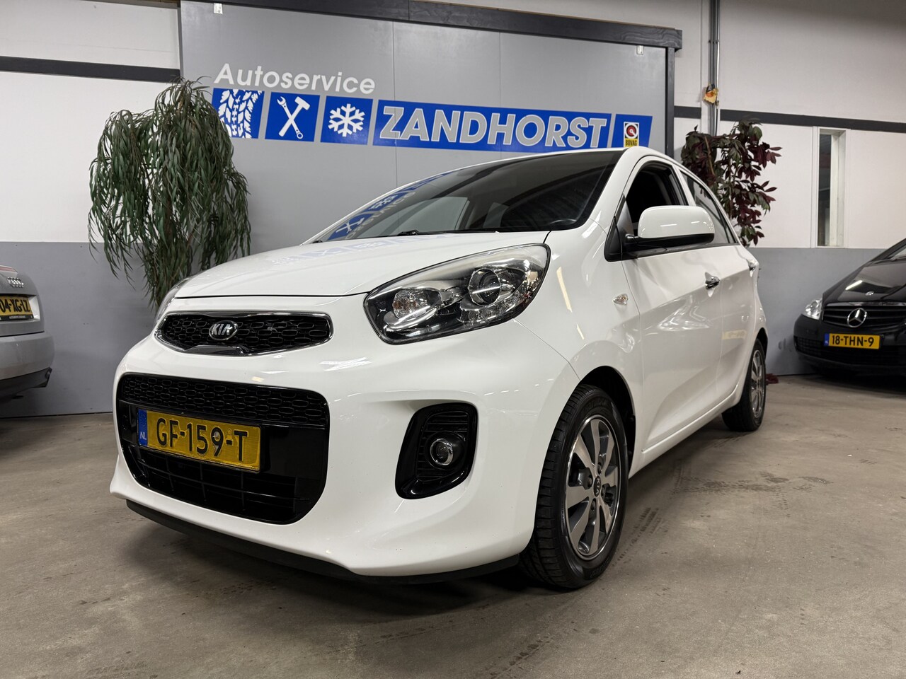 Kia Picanto - 1.2 CVVT First Edition 1.2 CVVT First Edition - AutoWereld.nl