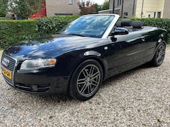 Audi A4 Cabriolet - AUDI