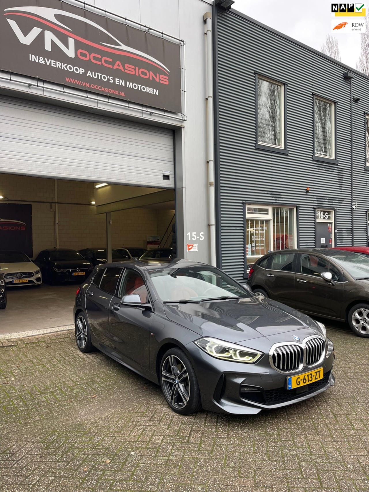 BMW 1-serie - 118i High Executive Edition M pakket NL AUTO - AutoWereld.nl