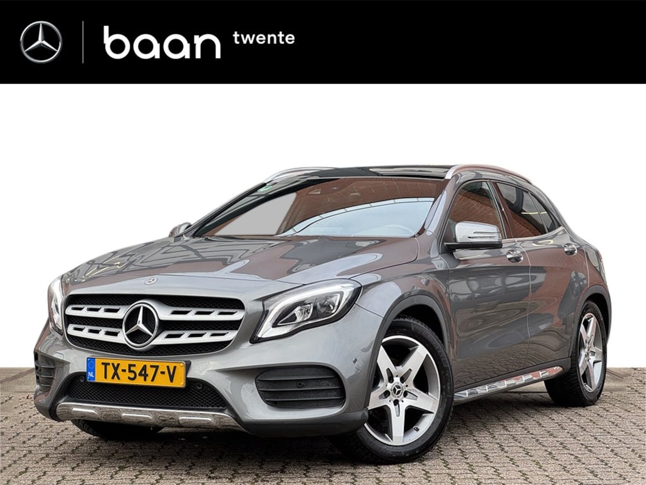 Mercedes-Benz GLA-Klasse - 180 AMG Line | Panoramadak | Keyless Go | Stoelverwarming - AutoWereld.nl