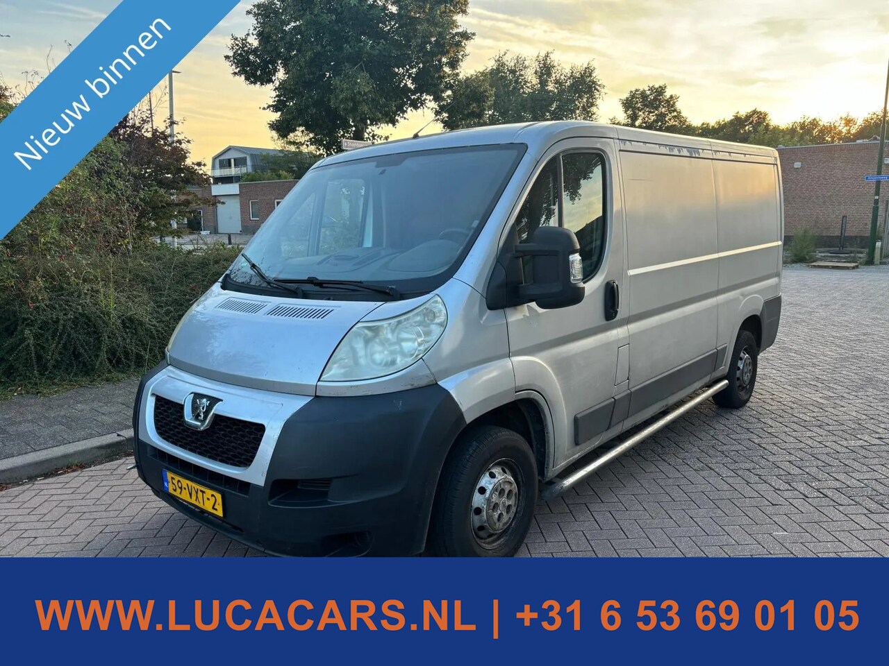 Peugeot Boxer - 330 2.2 HDI L2H1 Plus 330 2.2 HDI L2H1 Plus - AutoWereld.nl