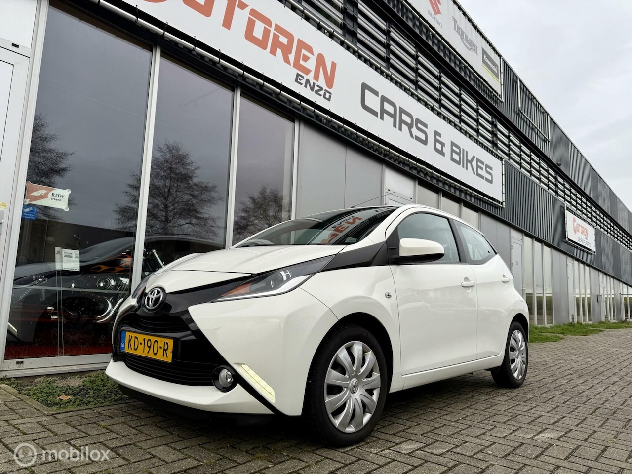 Toyota Aygo - 1.0 VVT-i X-Play Orig NL FRIDSE AUTO NAP ONDERH. - AutoWereld.nl