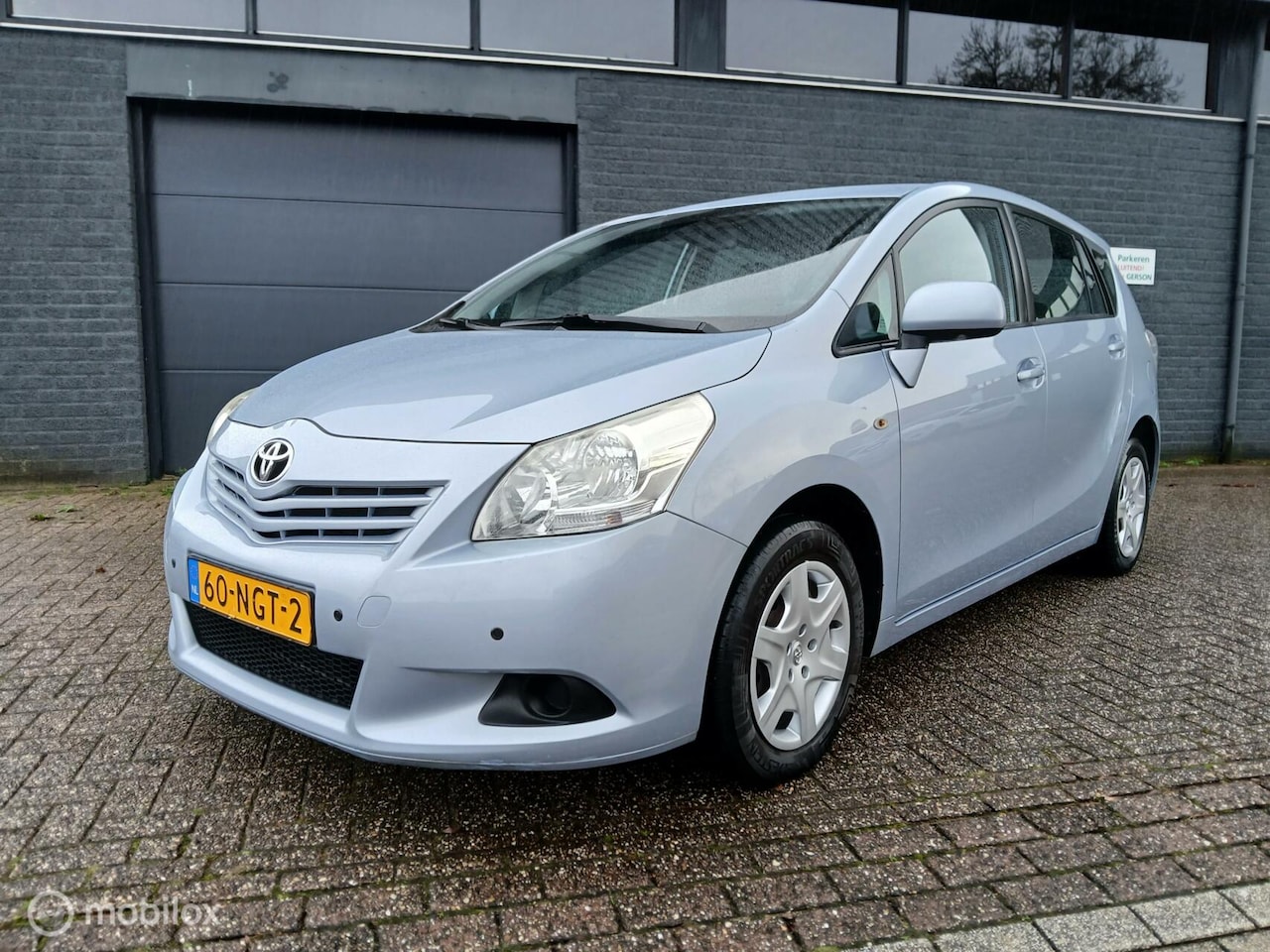 Toyota Verso - 1.6 VVT-i Zeer goed onderhouden/Apk 01-'26 - AutoWereld.nl