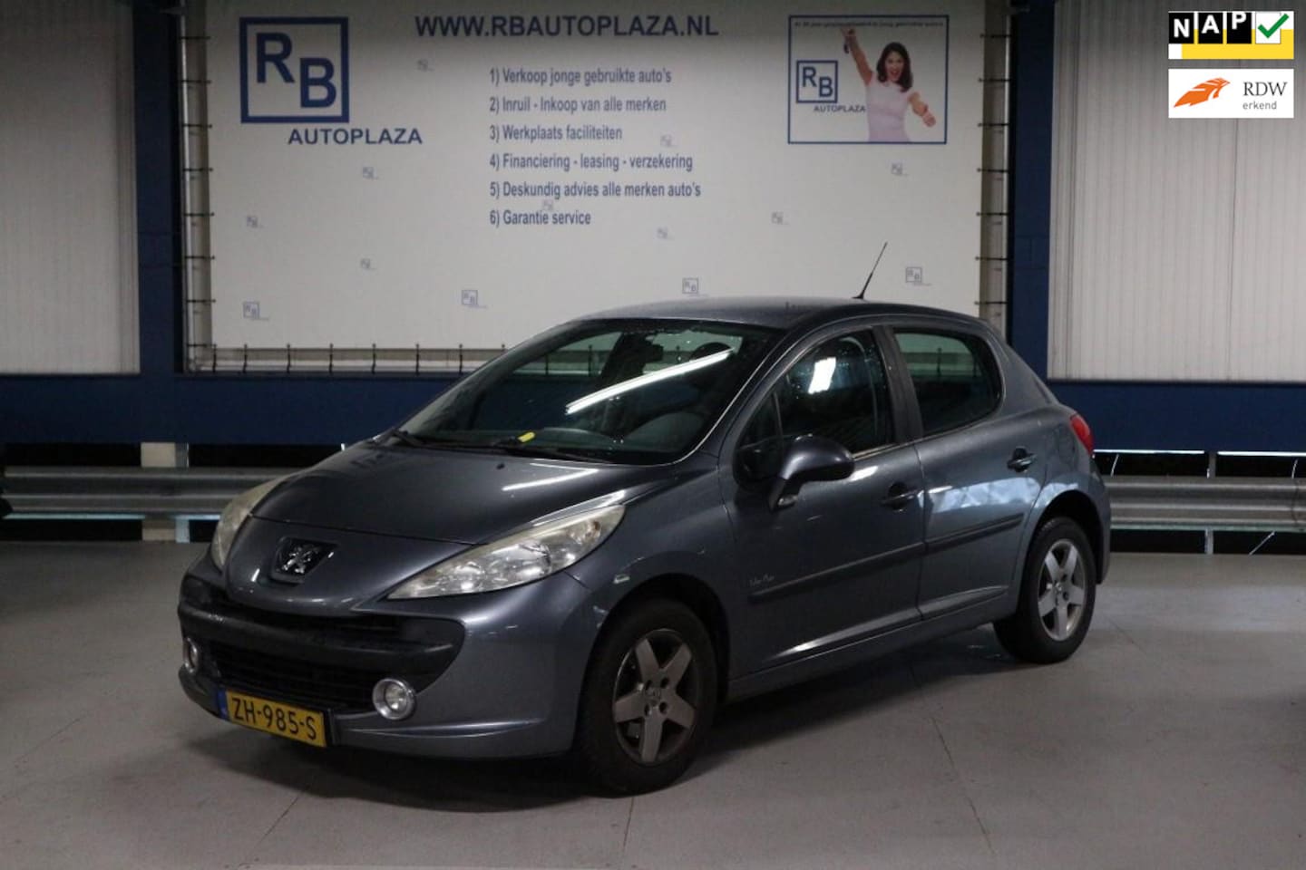 Peugeot 207 - 1.4 Look / Airco - AutoWereld.nl