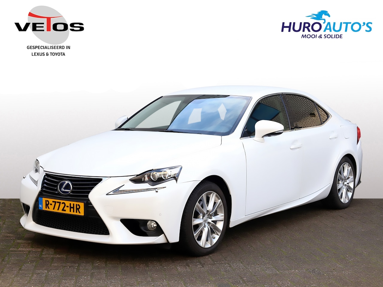 Lexus IS - 300h Luxury Line | Mark Levinson | Stoelventilatie | Full Led - AutoWereld.nl