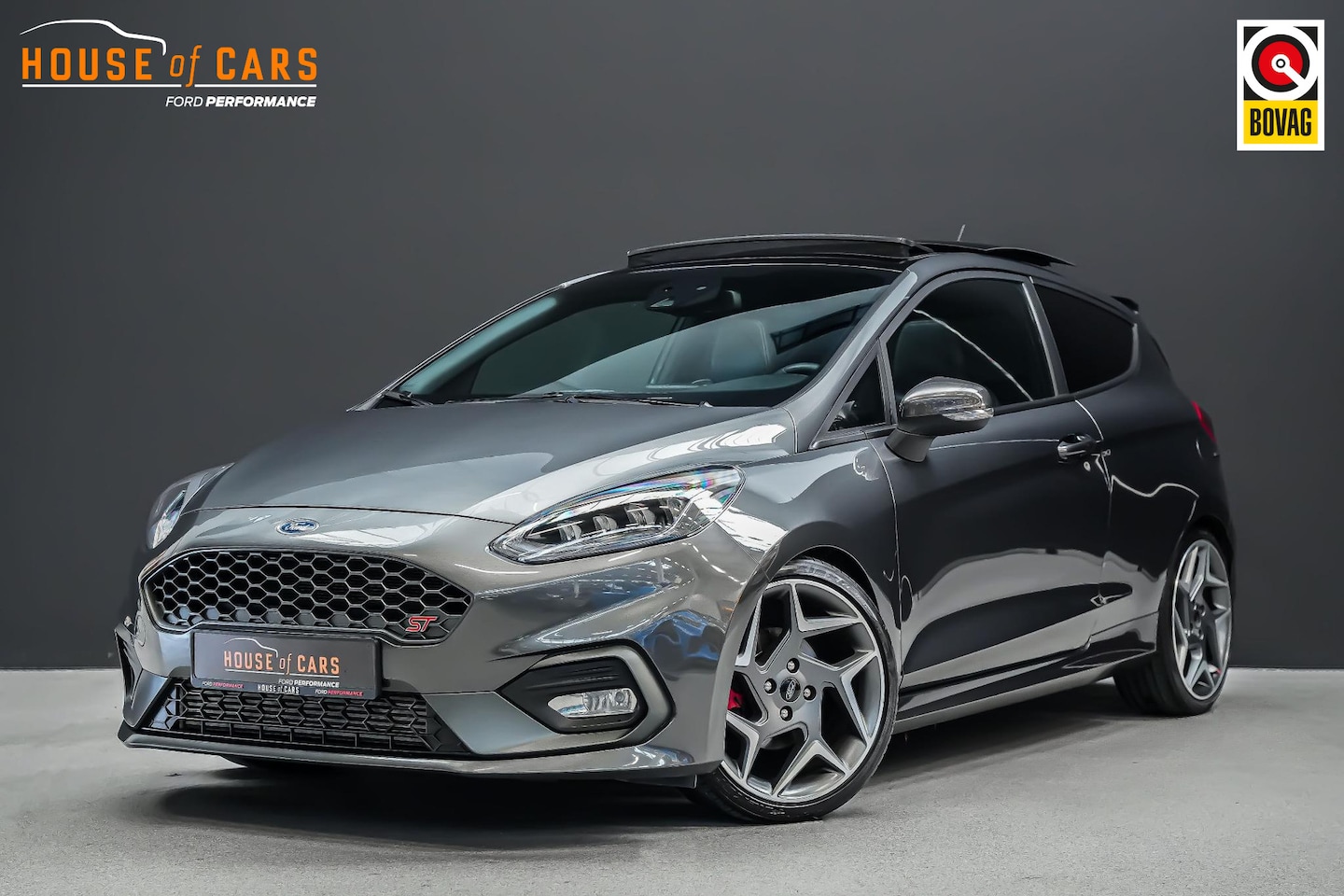 Ford Fiesta - 1.5 200pk ST-3 PERFORMANCE PACK |sper differentieel|launch control|panoramadak|B&O|BLIS|Ap - AutoWereld.nl