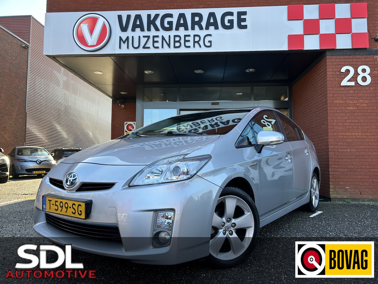 Toyota Prius - 1.8 Aspiration // CLIMA // CRUISE // CAMERA // ANDROID AUTO - AutoWereld.nl