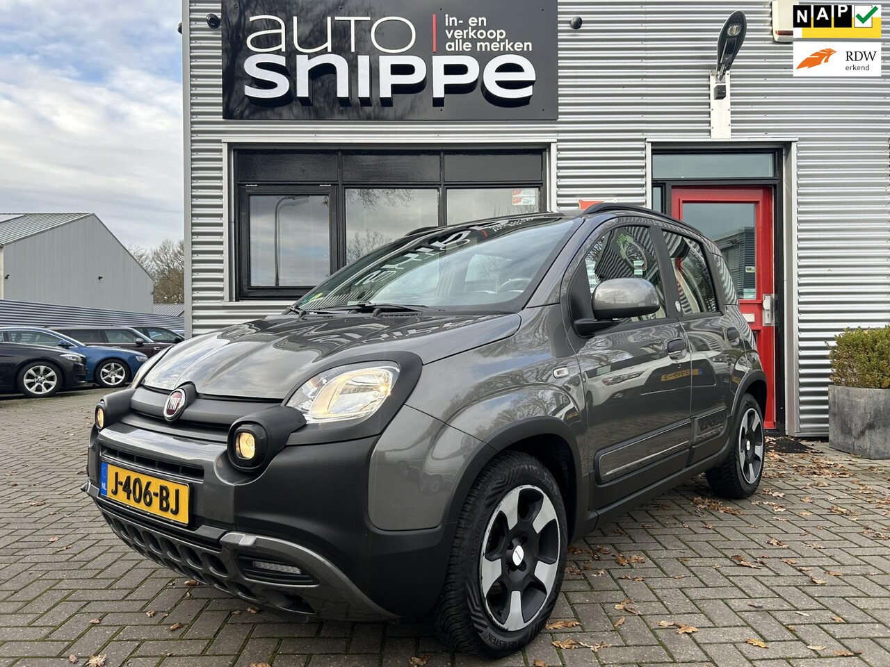 Fiat Panda - 1.0 Hybrid Launch Edition CROSS -CLIMA-BLUETOOTH-LED-PDC ACHTER-ORIGINEEL NEDERLANDS-DEALE - AutoWereld.nl