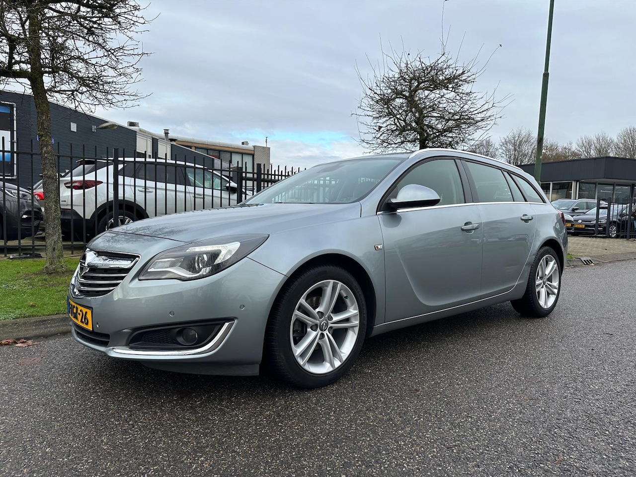 Opel Insignia - 1.4 Turbo ecoFLEX 140pk Start/Stop Business+ Navigatie - AutoWereld.nl