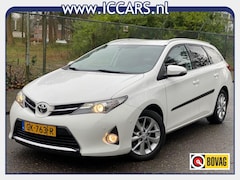 Toyota Auris - 1.3 Aspiration - Navi - Airco - PDC - 2013