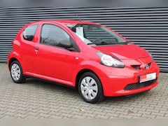 Toyota Aygo - 1.0 - 12v 3-Deurs INRUIL-KOOPJE