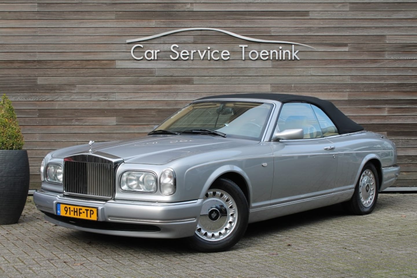 Rolls-Royce Corniche - 6.7 V8 Cabriolet - AutoWereld.nl