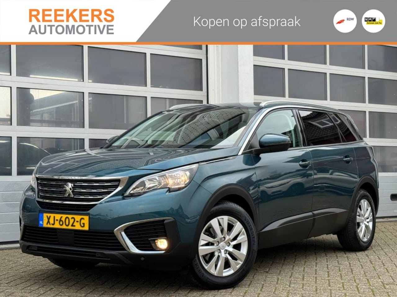 Peugeot 5008 - 1.2 PT BL. 130pk AUTOMAAT 7-zit Trekhaak DAB - AutoWereld.nl