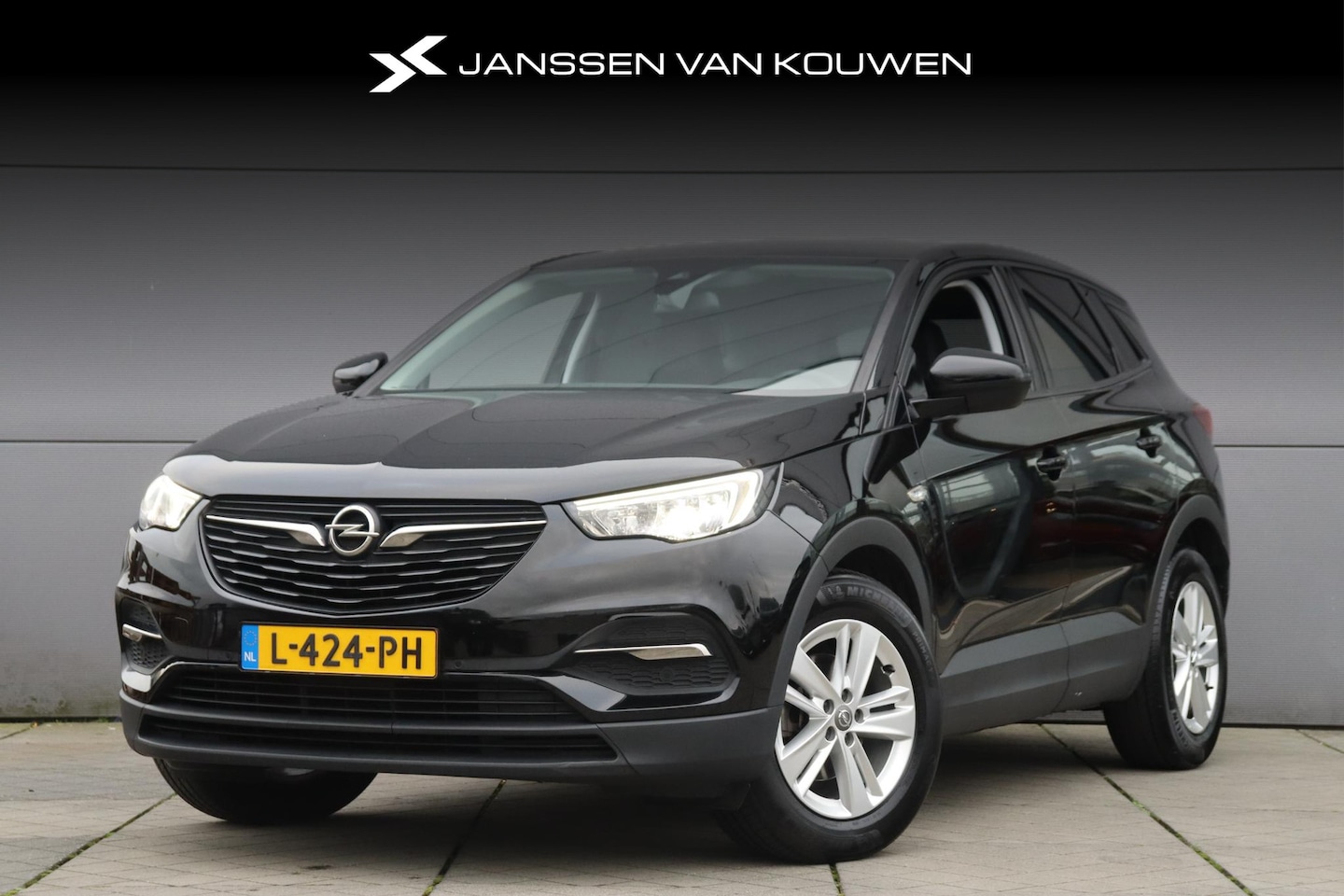 Opel Grandland X - 1.2 Turbo Business Edition / Navigatie / Stoel-stuurverwarming / Climate / Camera - AutoWereld.nl