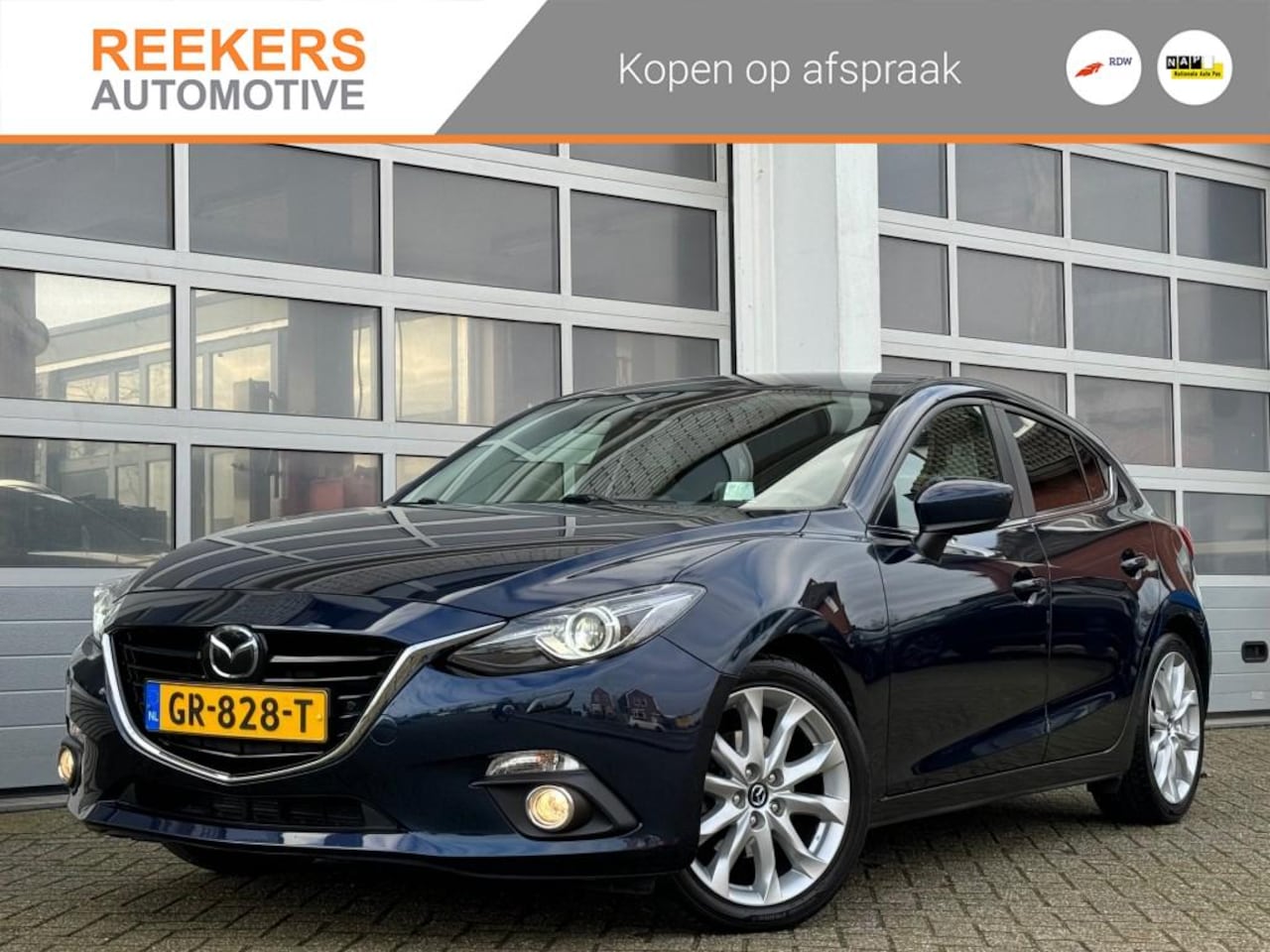 Mazda 3 - 2.0 GT-M Zw.Leer Navi HUD LM18 Trekhaak Xenon sensor V+A - AutoWereld.nl