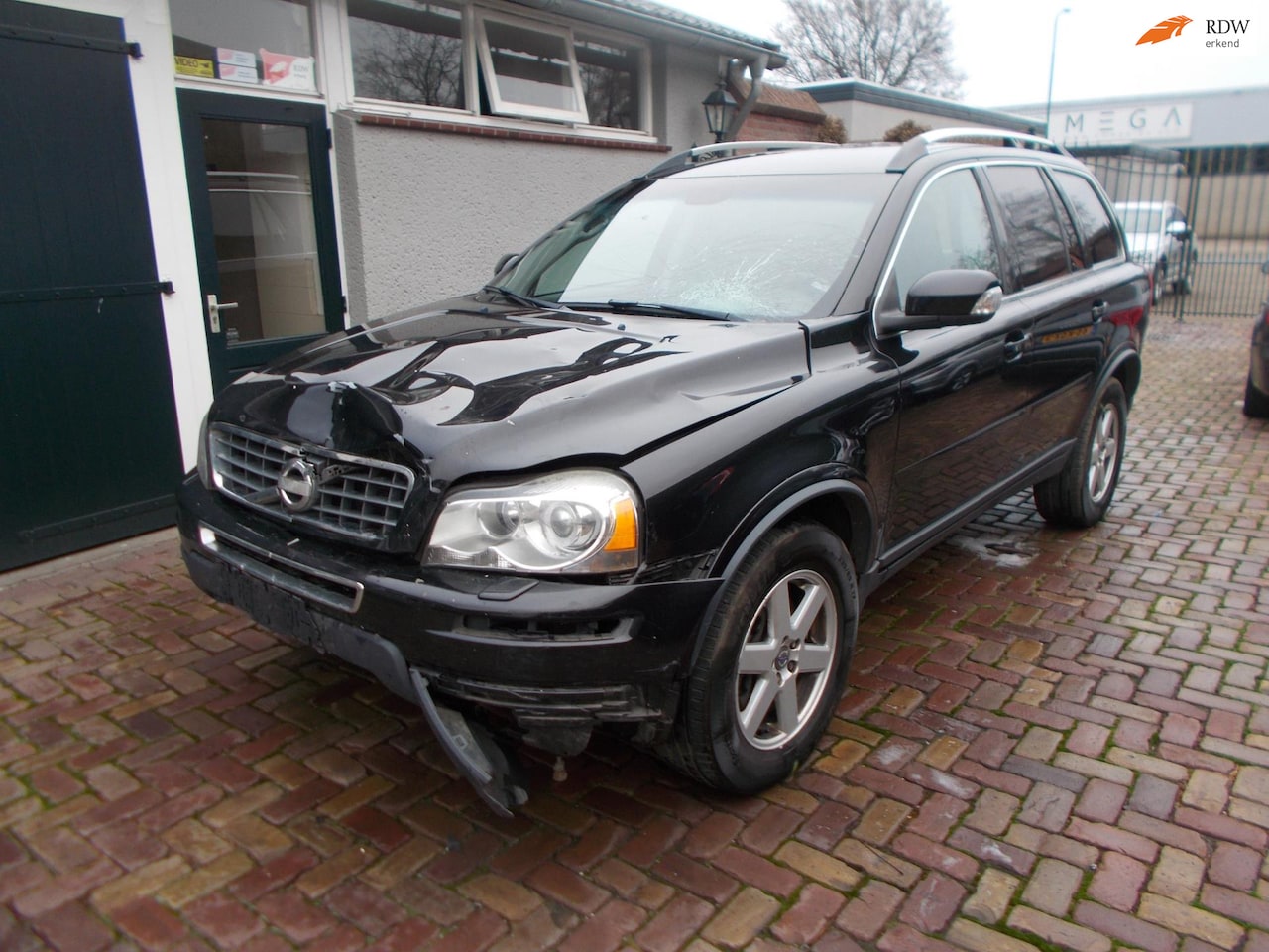 Volvo XC90 - Volvo xc90 bj 2011 schade - AutoWereld.nl