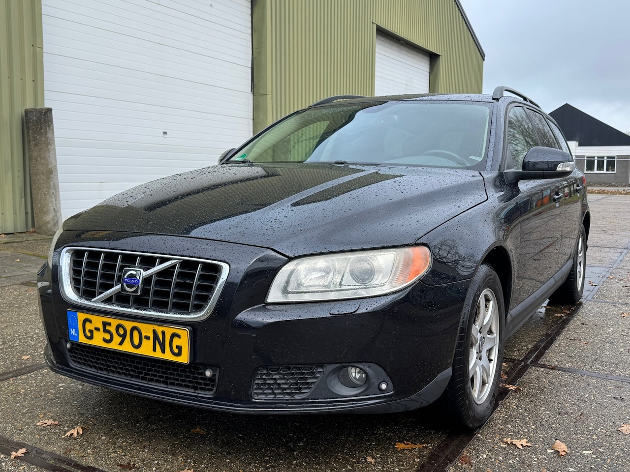 Volvo V70 - 2.4D Kinetic 2.4D Kinetic - AutoWereld.nl