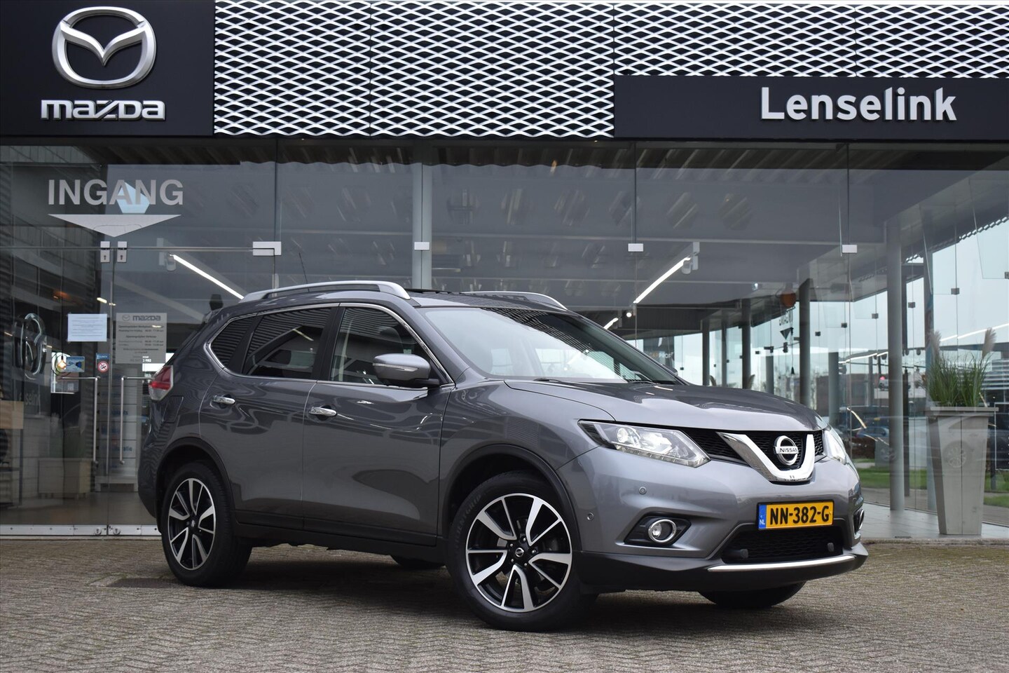 Nissan X-Trail - 1.6 DIG-T 163PK Tekna | Trekhaak | NL auto | Dealeronderhouden | Panoramadak | Leer | Stoe - AutoWereld.nl