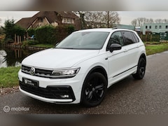 Volkswagen Tiguan - 2.0 TSI 4Motion R-line / Carplay / 360 cam