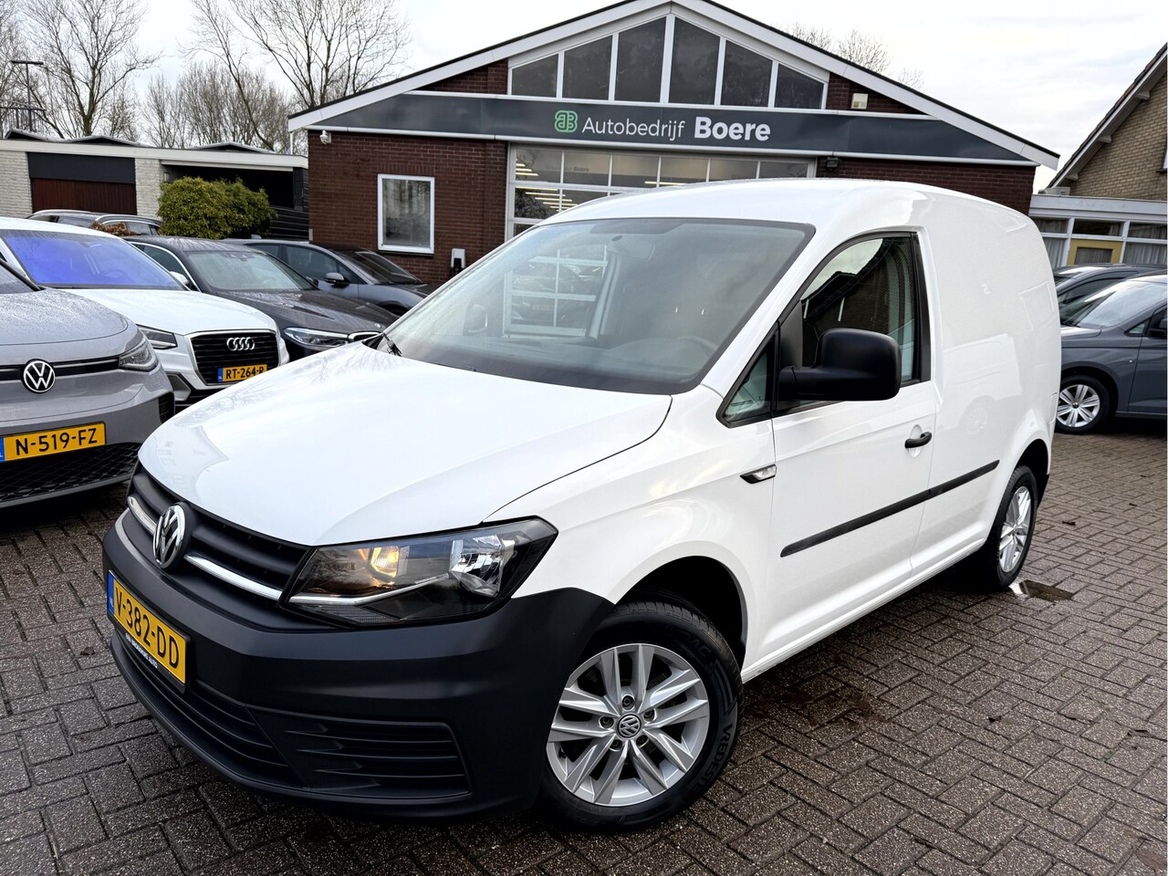 Volkswagen Caddy - 1.6 TDI Trekhaak, Airco, 15''Lmv, Bluetooth - AutoWereld.nl