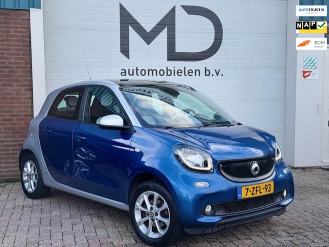 Smart Forfour - 1.0 Joy Edition - Panorama dak - Cruise - LED - AutoWereld.nl