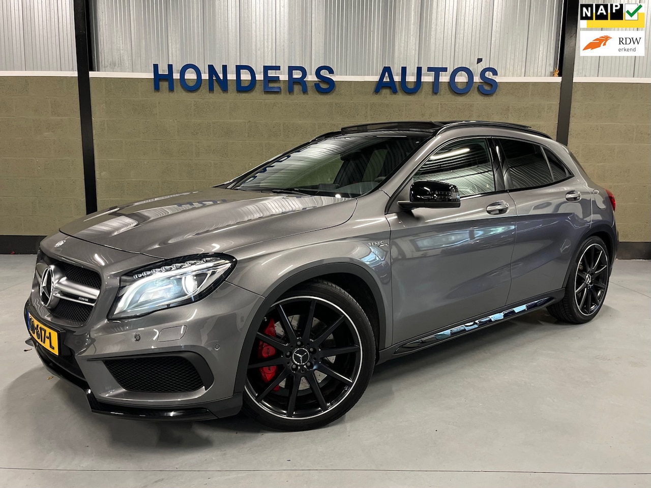 Mercedes-Benz GLA-Klasse - AMG 45 4MATIC I NICHT I PANO I HARMAN-KARDON I SPORTZETELS I SCHUIFKANTEL DAK I N.A.P. I E - AutoWereld.nl