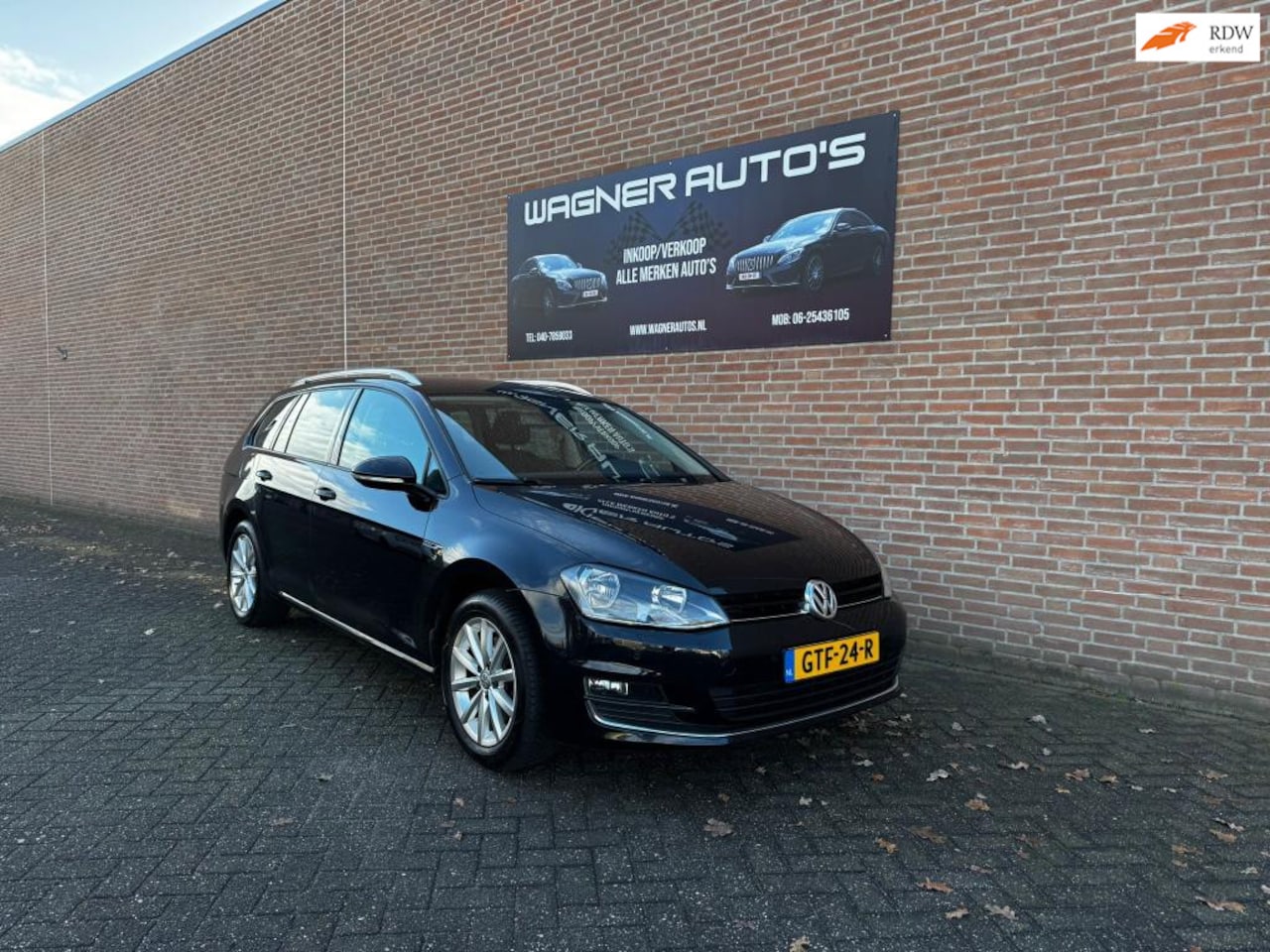 Volkswagen Golf Variant - 1.2 TSI Business Edition Connected R Airco Navi PDC Cruise control Stoelverwarming - AutoWereld.nl