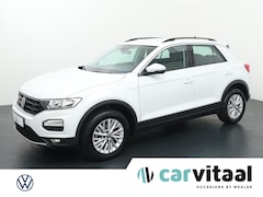 Volkswagen T-Roc - 1.5 TSI Style | 150 PK | Automaat | Trekhaak | Navigatiesysteem |