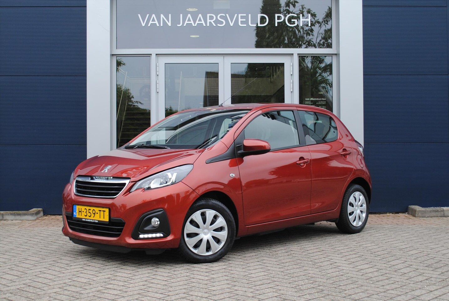 Peugeot 108 - 5drs Active 1.0 e-VTi 72pk Airco - AutoWereld.nl