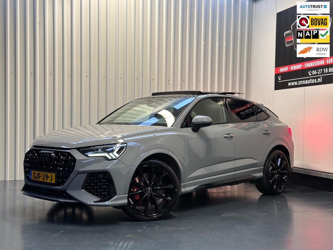 Audi Q3 Sportback - TFSI RS 2.5 TFSI NardoGrey|Pano|Carbon|B&O| - AutoWereld.nl