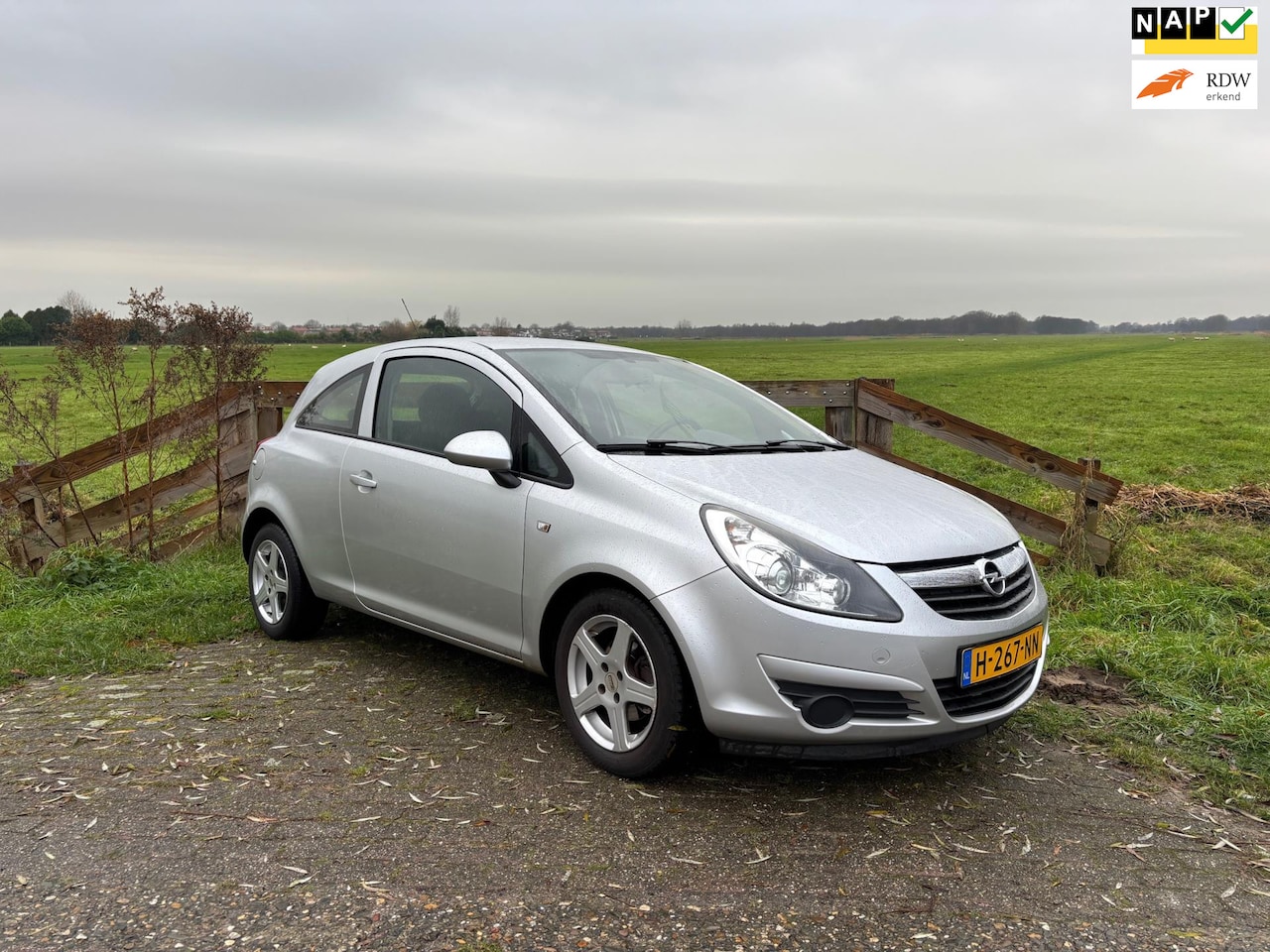 Opel Corsa - 1.2-16V Enjoy 1.2-16V Enjoy, Airco - AutoWereld.nl