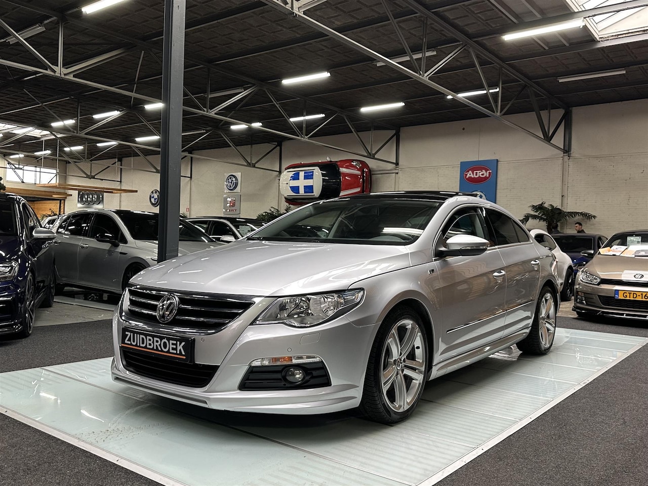 Volkswagen Passat - 2.0 TURBO DSG Panodak Cruise Clima Airco NAVI - AutoWereld.nl