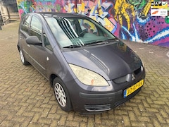 Mitsubishi Colt - 1.3 Inform 5 deuren stuurbekrachtiging sport velgen airco elektrische ramen rijd heerlijk