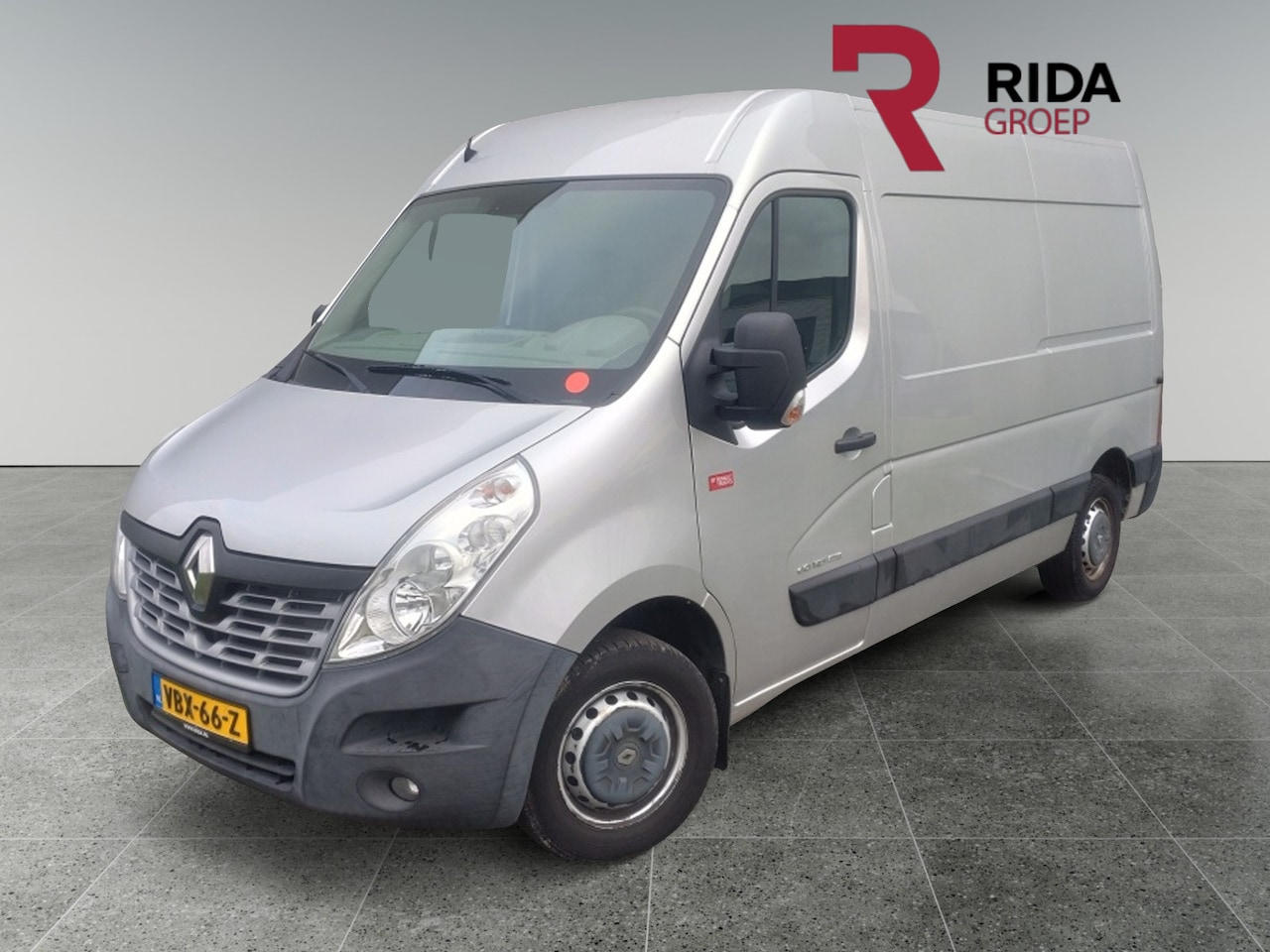 Renault Master - T35 2.3 dCi L2H2 | WERKPLAATS - AutoWereld.nl