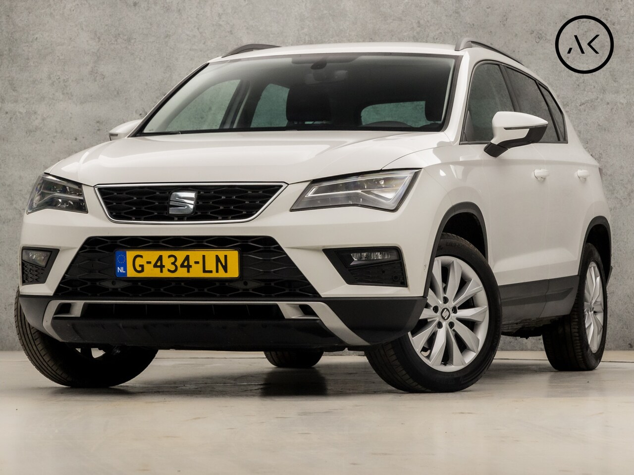 Seat Ateca - 1.0 TSI Intense (APPLE CARPLAY, NAVIGATIE, CLIMATE, CAMERA, LED KOPLAMPEN, GETINT GLAS, SP - AutoWereld.nl