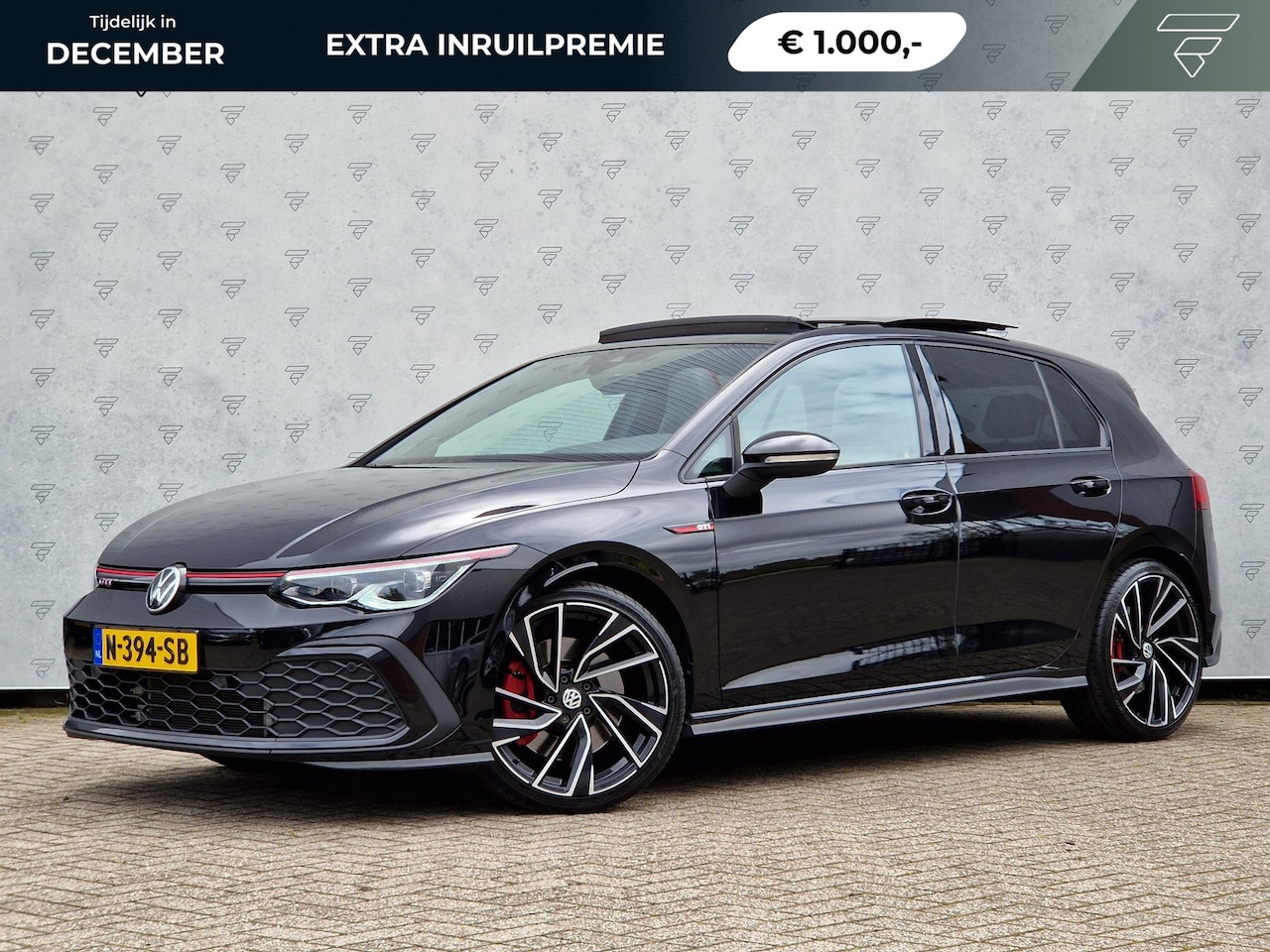 Volkswagen Golf - 2.0 TSI GTI Automaat | Panoramadak | Leder | Stoelventilatie | Harman/Kardon | IQ Light | - AutoWereld.nl