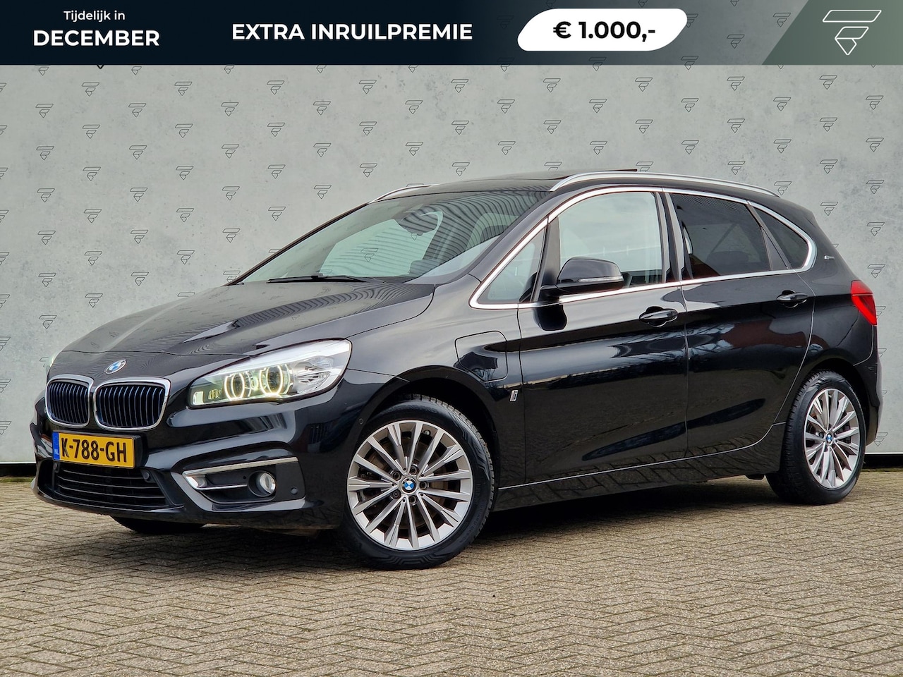 BMW 2-serie Active Tourer - 225xe iPerformance High Executive | Pano | Camera | PDC | Navi | Stoelverwarming | LED | L - AutoWereld.nl