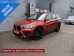 BMW X1 - sDrive18i High Executive Head-up display | Navi | Trekhaak afn. | Climate control | BTW-au