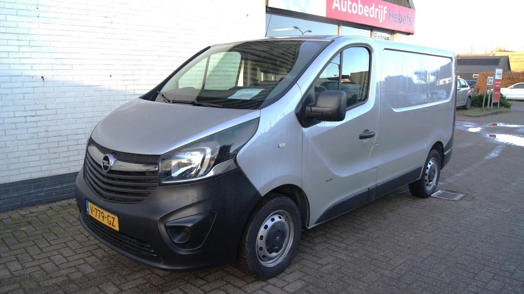 Opel Vivaro - 1.6 CDTI L1H1 Selection 1.6 CDTI L1H1 Selection - AutoWereld.nl