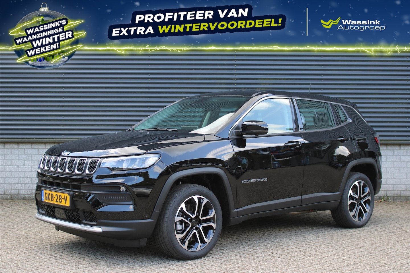 Jeep Compass - 4XE 190pk PHEV ALTITUDE / CAMERA VOOR EN ACHTER / WINTER PACK / VOORRAAD! - AutoWereld.nl