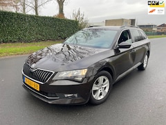 Skoda Superb Combi - 1.6 TDI Style Business