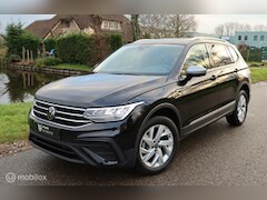 Volkswagen Tiguan Allspace - 1.5 TSI 7p. / Trekhaak / Navi