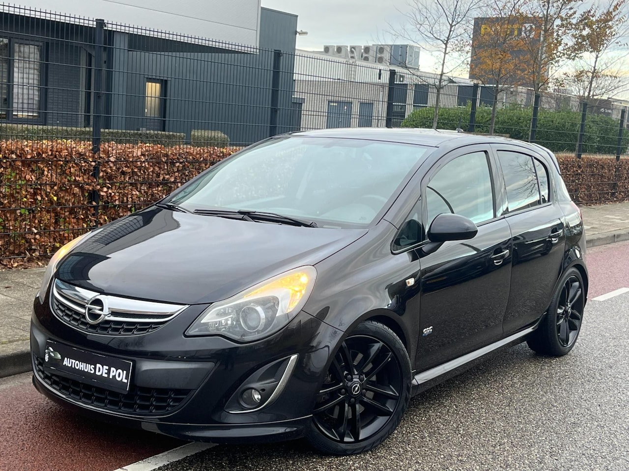 Opel Corsa - 1.6-16V T Color Edition OPC Navi Cruise-Control Stoel-vrw 5-drs - AutoWereld.nl