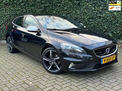 Volvo V40 - 2.0 D4 R-Design | Navi | Leder | Xenon | Cruise