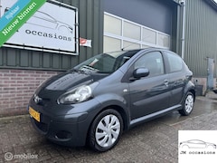 Toyota Aygo - 1.0-12V Aspiration Green|Automaat|Airco|APK nieuw