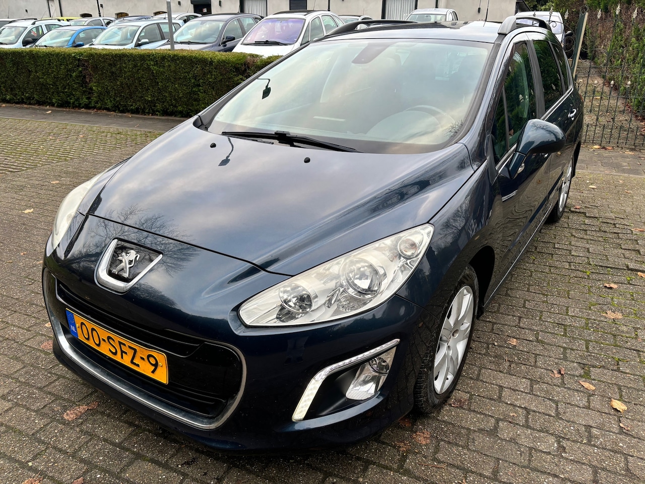 Peugeot 308 SW - 1.6 VTi Blue Lease Executive 1.6 VTi Blue Lease Executive - AutoWereld.nl