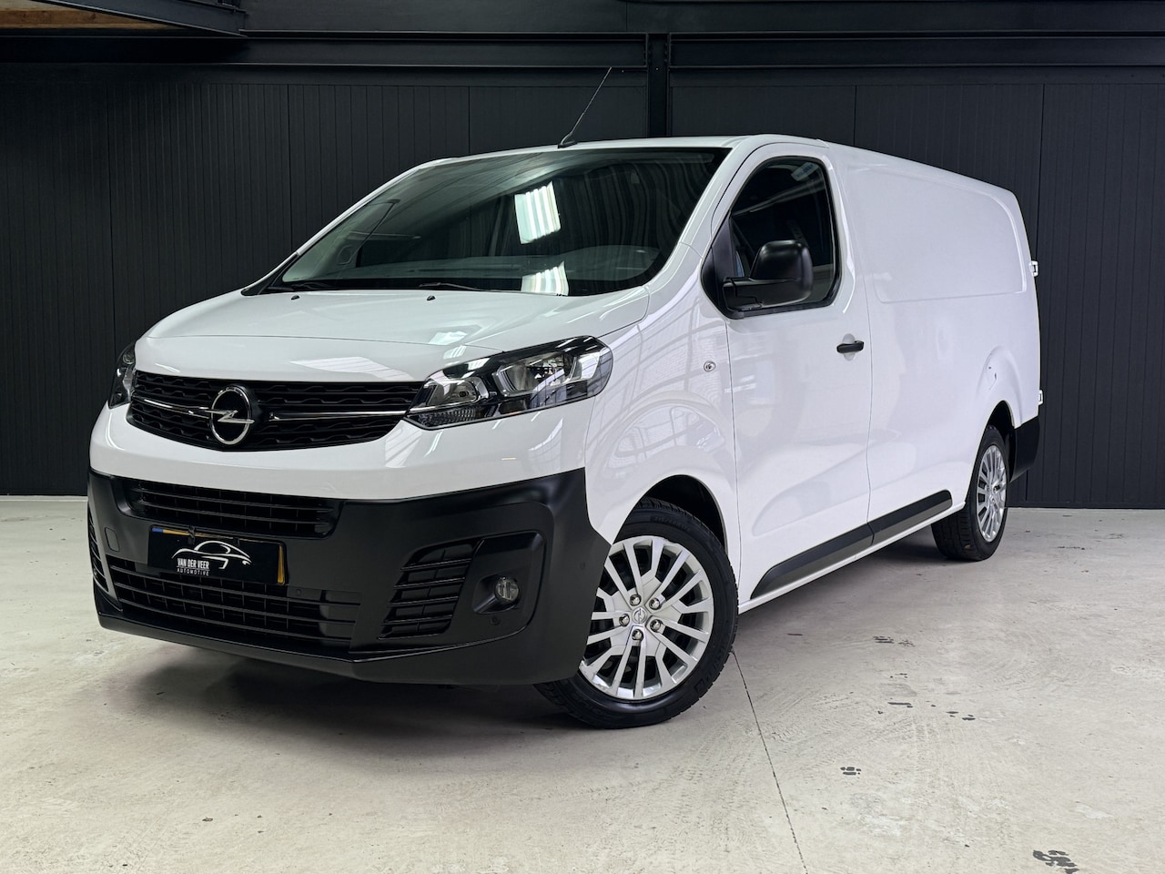 Opel Vivaro - 2.0 CDTI 150 PK L3H1 Innovation | Apple Carplay/Android Auto | Stoelverwarming | Cruise | - AutoWereld.nl